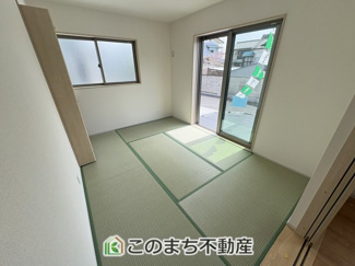 【和室】 | いろどりアイタウン　佐野市葛生西1丁目　2号棟 | 宿泊者の就寝スペースとしても活用可能な6畳和室♪