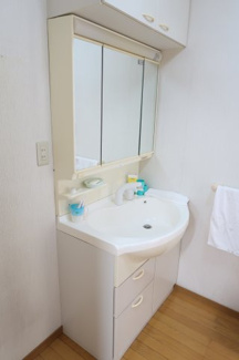 【独立洗面台】 | 野洲市西河原　中古戸建