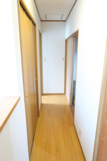  | 野洲市西河原　中古戸建 | ２階廊下