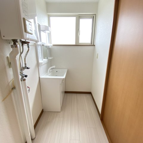 若山ハイツ大谷の洗面所