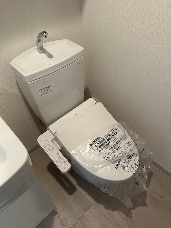 新品家具付きマンション小石川6(KaGood東京)のトイレ