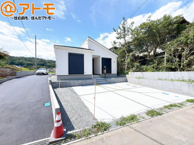 【駐車場】 | 駿東郡小山町菅沼　新築一戸建て　1号棟 | ゆったりスペースで、駐車も楽ちん♪