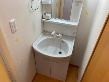 サニーコートマルヤマの洗面所|別部屋の参考写真です