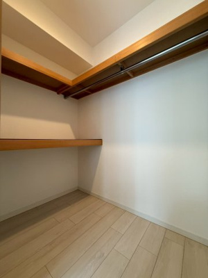 【収納】 | ロイヤルパークスなんば