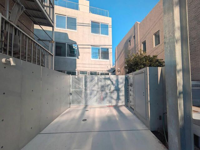 ＡＲＫ　ＨＯＵＳＥ　小石川のエントランス