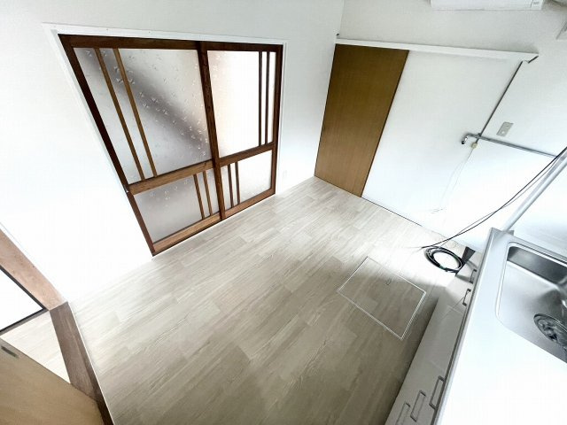 大阪市鶴見区今津南１丁目の一戸建ての居間・リビング