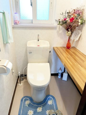 【トイレ】 | 手稲区富丘４-３ 一戸建 | １階トイレはカウンター付き♪２階にもトイレがあります♪