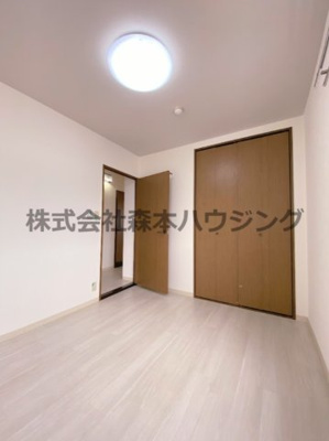 【洋室】 | 　フェルザ住道 | 使いやすい洋室です