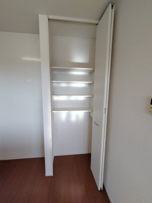 【内装】 | フローラ | イメージ写真です。