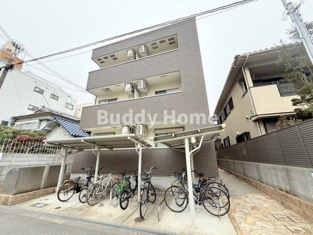 フジパレス長居の外観