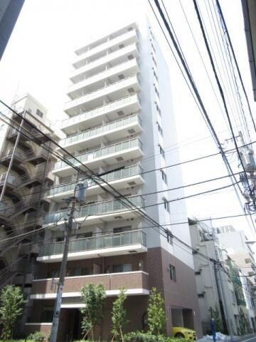 スカイグランデ新御徒町の外観
