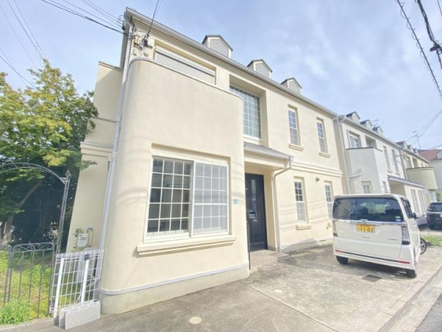 芦屋川三条町テラスハウス
