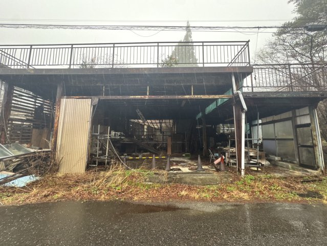 別荘利用や民泊にいかが？屋上もあるおしゃれな外観♪那須町湯本の設備|作業場です