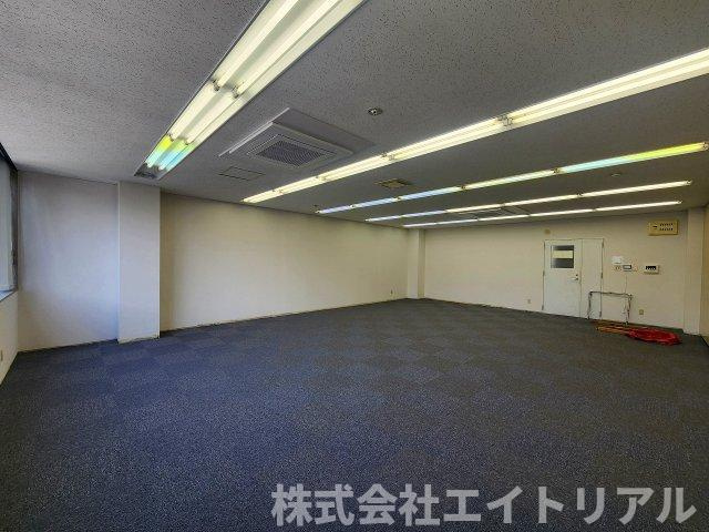 第5セントラルビルの内装