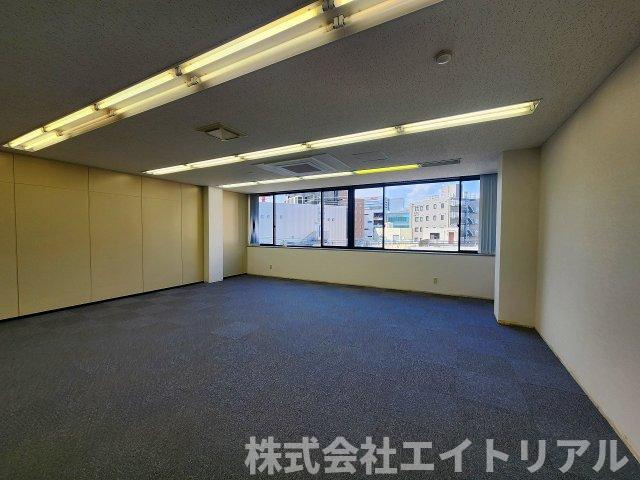 第5セントラルビルの内装