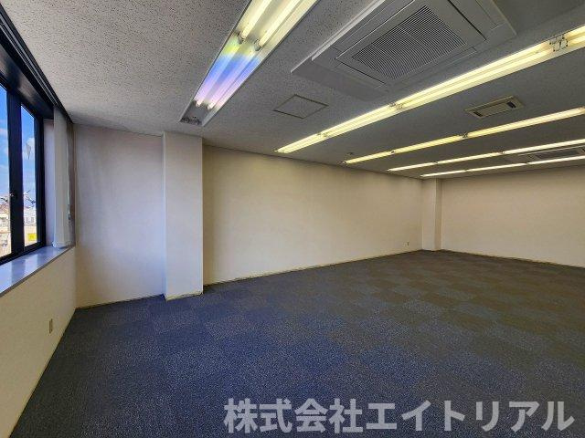 第5セントラルビルの内装