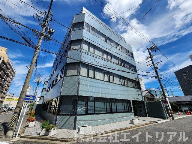 第5セントラルビルの外観
