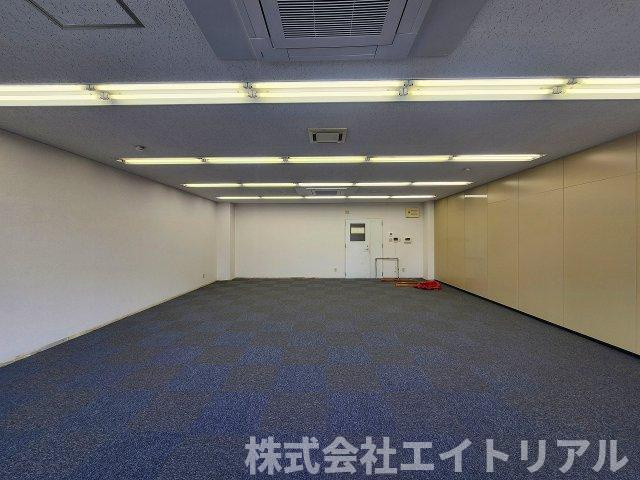 第5セントラルビルの内装