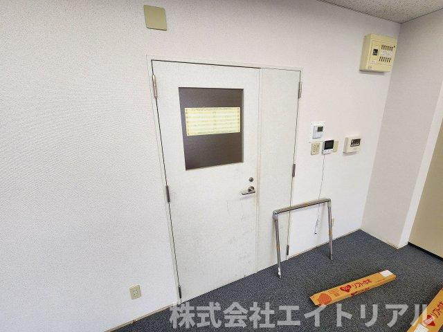 第5セントラルビルの内装