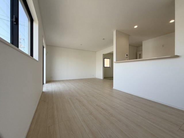 【居間・リビング】 | クレイドルガーデン倉敷市水島川崎通第3 (全1棟)