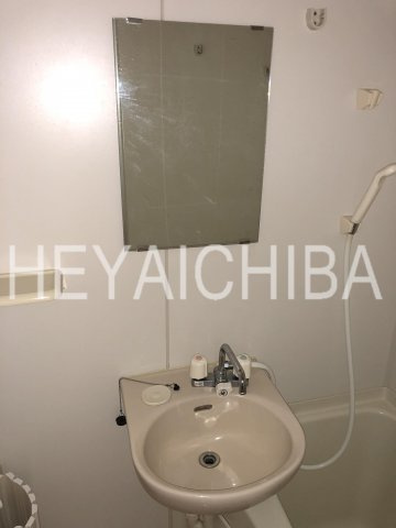 グランフォース蔵前の洗面所
