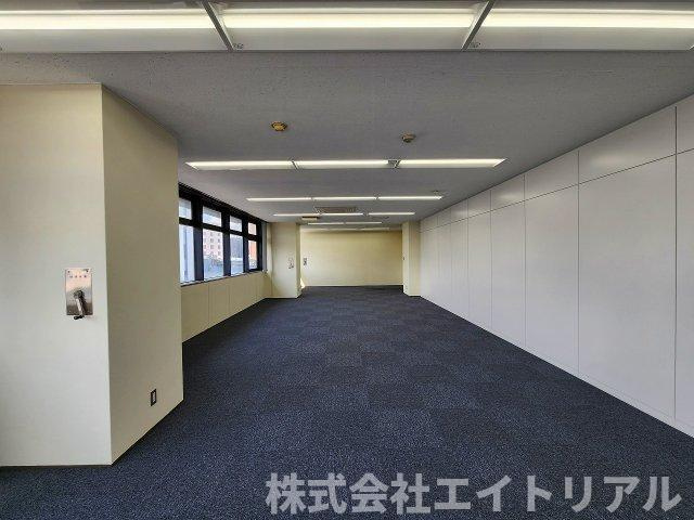 セントラルビルの内装