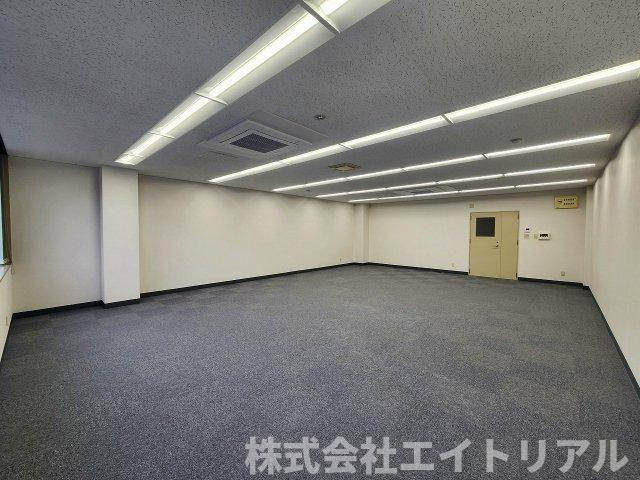 第5セントラルビルの内装
