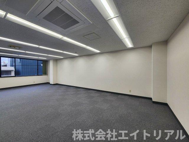 第5セントラルビルの内装