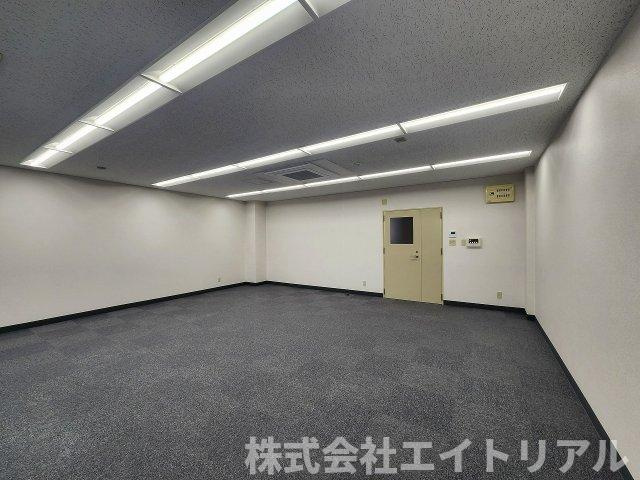 第5セントラルビルの内装