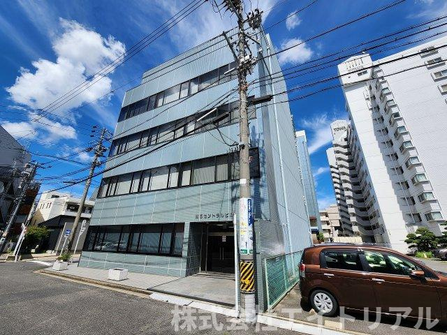 第5セントラルビルの外観