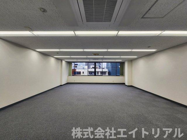 第5セントラルビルの内装