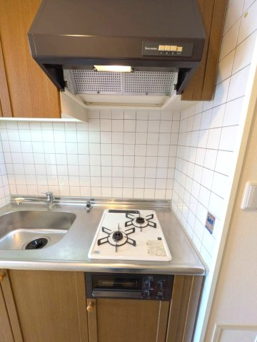 西宮市南昭和町のマンションのキッチン|きれいなキッチンです