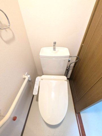 西宮市南昭和町のマンションのトイレ|トイレです