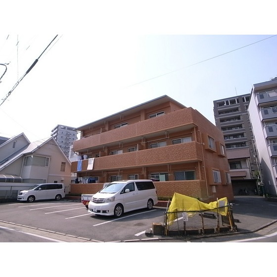 コーポ稲吉の駐車場