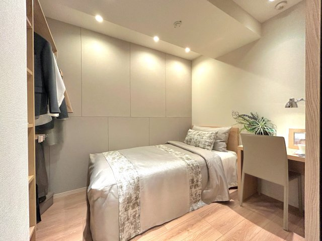 東京ツインパークス LEFT WING マンションの洋室|感性を育むプライベートルームはシンプルでスマートな空間。好みの空間で読書をしたり、音楽を聞いたりと一人の時間も充実したものにできます。