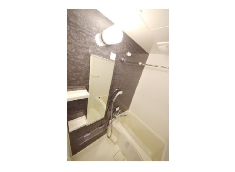 ヴァンクール菊川駅前の浴室