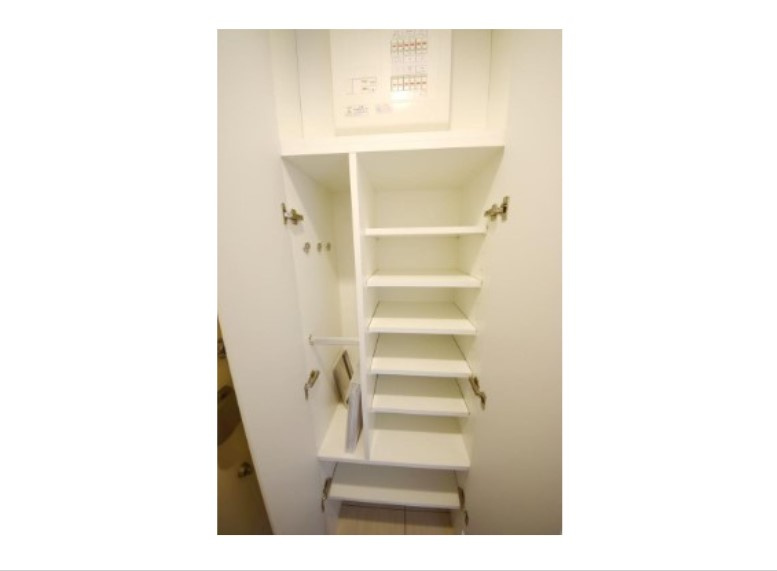 ヴァンクール菊川駅前の収納