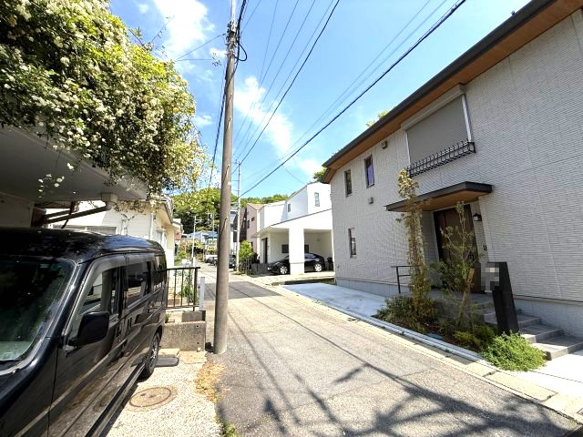 3SLDK  家中まるごとオール浄水器設置の周辺|緑の多い住宅街