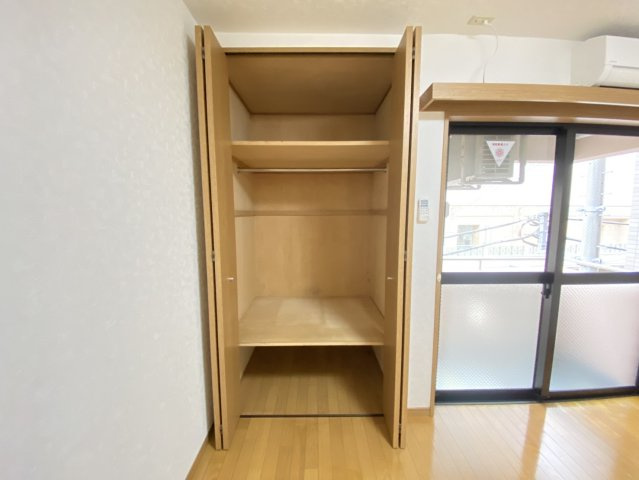 メゾンドボヌールの収納|※別号室参考写真です