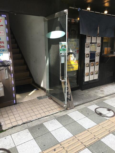 サニービルのエントランス| 