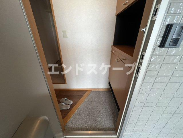 ポルトス元町　Ｂの玄関|高崎、前橋のお部屋探しはエンドスケープまで！お客様の理想お聞かせ下さい♪