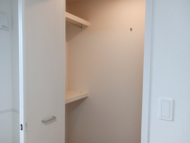 シャンドフルールの収納|こまごまとしたものを収納できそうですね