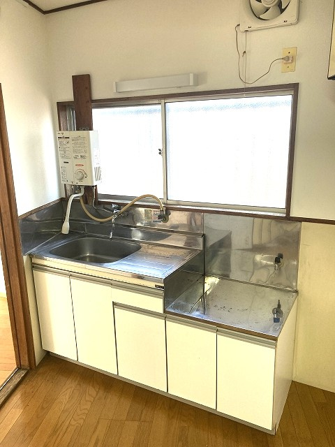 アキタハウスA棟のキッチン