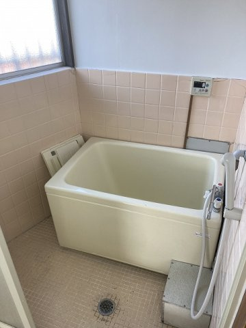 アキタハウスA棟の浴室
