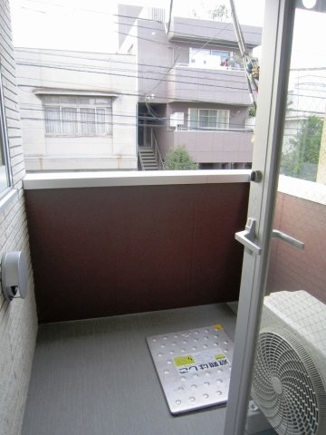 パルコート芝崎のバルコニー