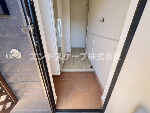 グラン・シャリオの玄関|高崎、前橋のお部屋探しはエンドスケープまで！お客様の理想お聞かせ下さい♪