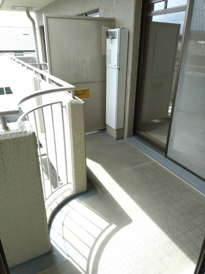 芦屋伊勢町ハウスのバルコニー