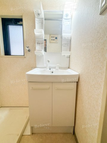 みついビルの洗面所|広い洗面スペースです★