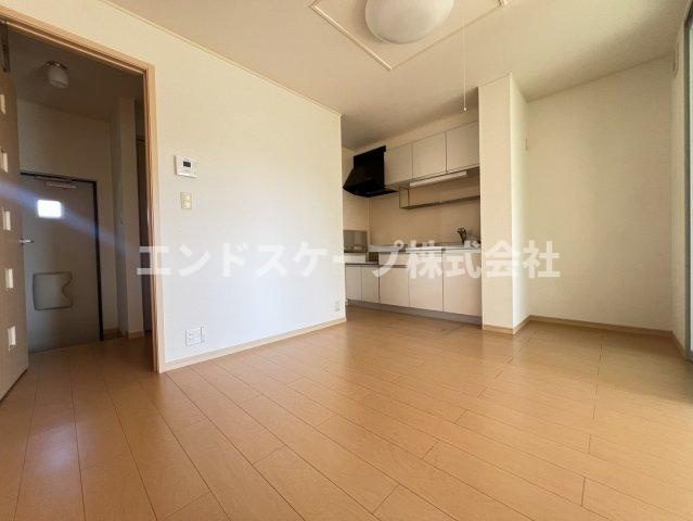 サンセット　ヒルズⅠの居間・リビング|高崎、前橋のお部屋探しはエンドスケープまで！お客様の理想お聞かせ下さい♪
