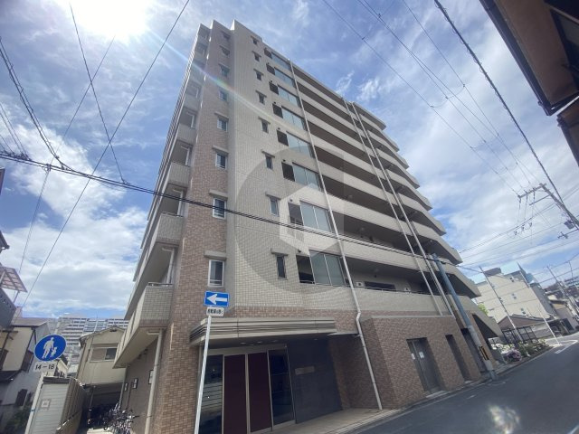 シェルメール長堂の外観